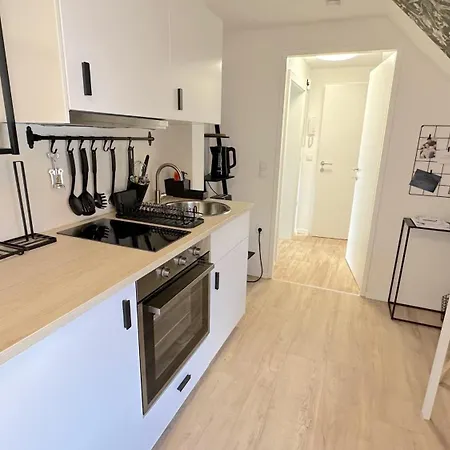 Apartment My Cozy Place - 5 Min Downtown | 18