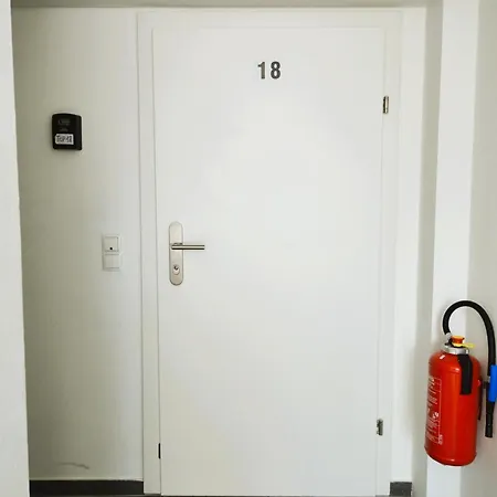 Apartman My Cozy Place - 5 Min Downtown | 18