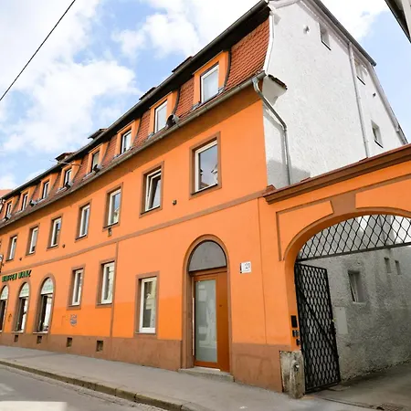 Graz- 5 Min Downtown | 18 *
