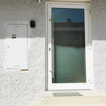 Apartman My Cozy Place - 5 Min Downtown | 18